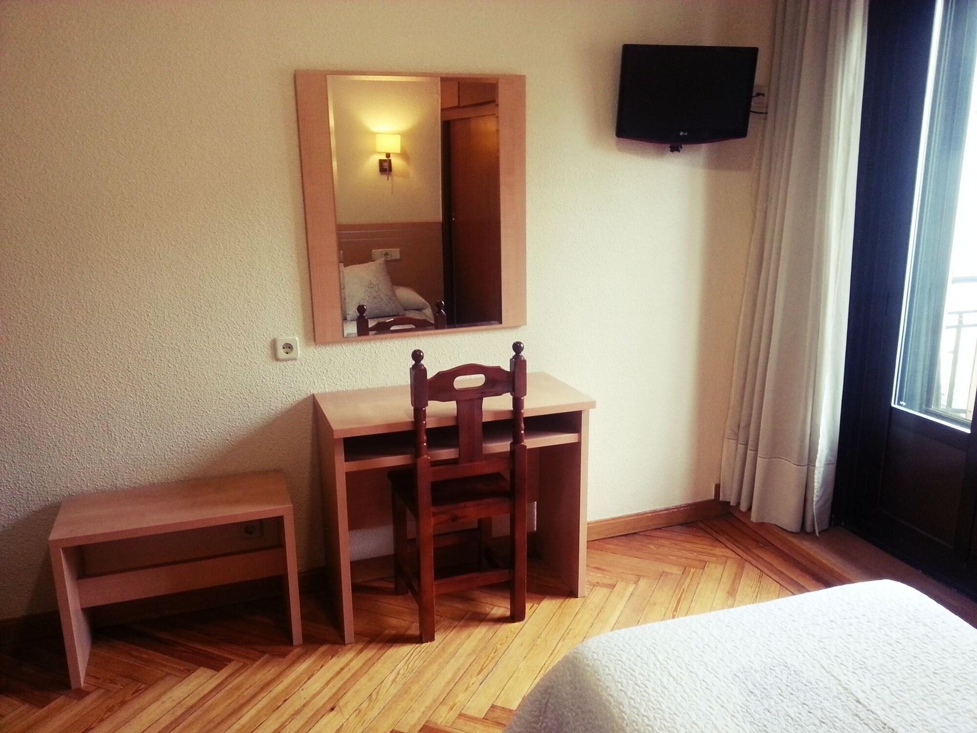 Hostal Avenida Madrid Kültér fotó