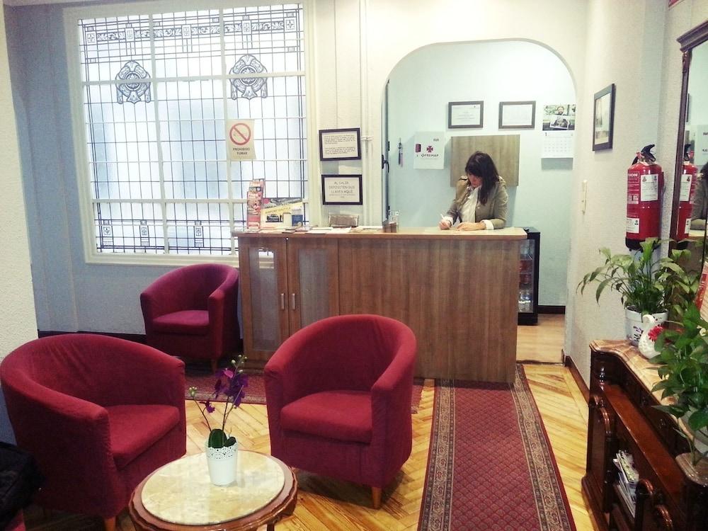Hostal Avenida Madrid Kültér fotó