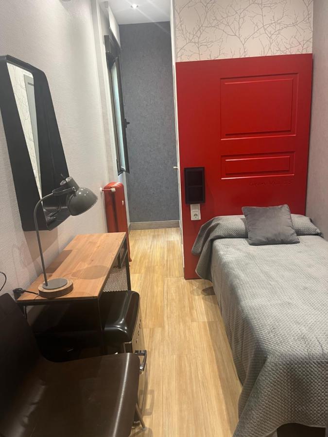 Hostal Avenida Madrid Kültér fotó